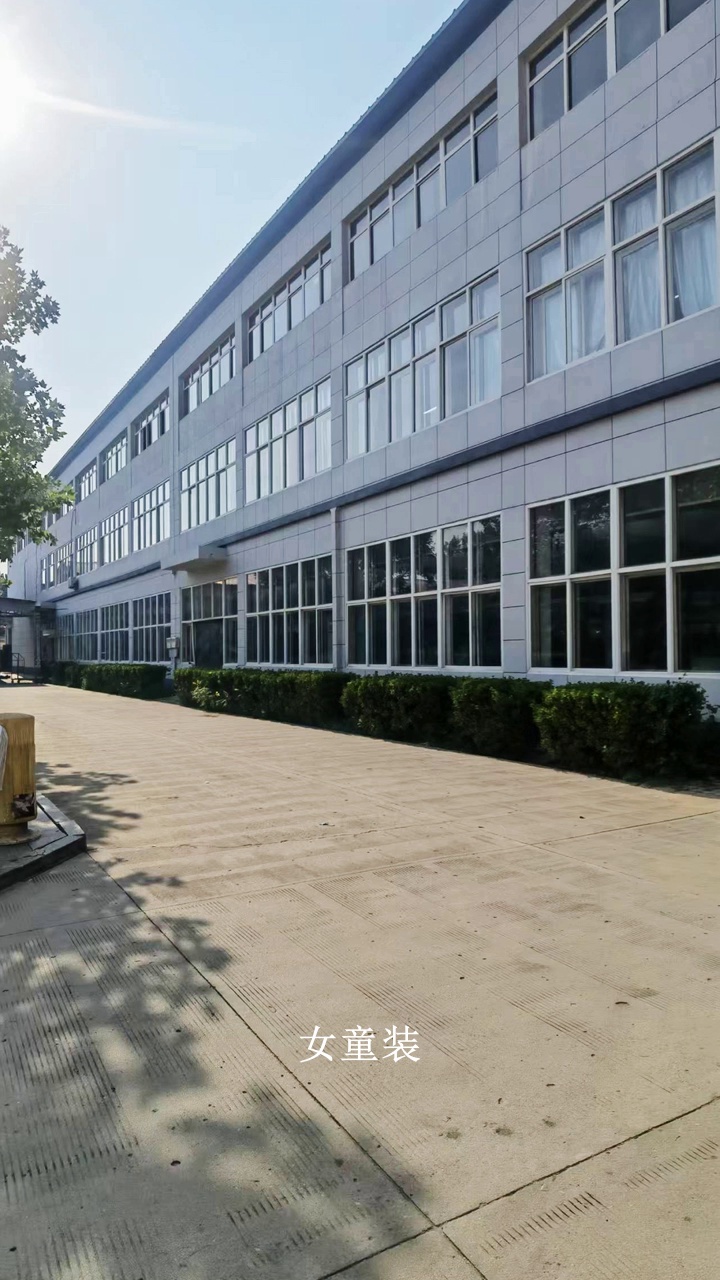 女童装，旺贝特童装新选择，萌趣不打折。用优良面料，守护成长每一步。旺贝特大家庭，因您加入更精彩！#小孩服装制造商 #女童装 #江北女童装 #女童装厂家直销 #乌海小孩服装 